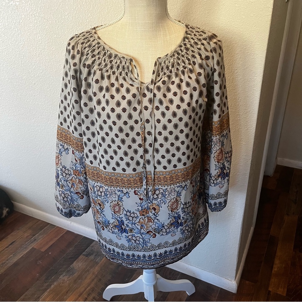 Tantrums - Floral Patterned Women's Top - Size Medium